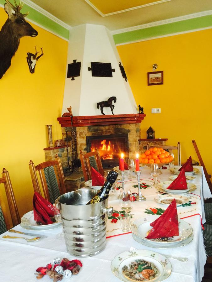 Villa Negra Motel Berzence Buitenkant foto